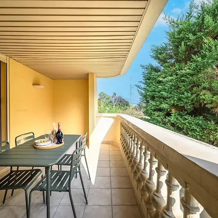 בית נופש Le Marni Avec Terrasse Parking Prive מנטון